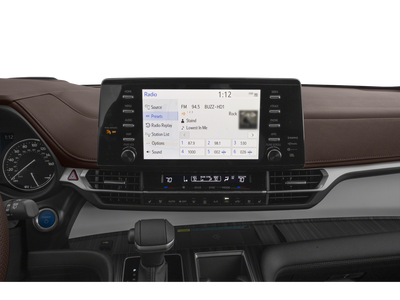 2024 Toyota Sienna Platinum