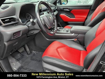 2021 Toyota Highlander XSE