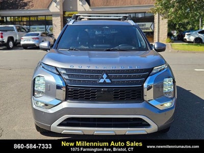 2022 Mitsubishi Outlander SEL