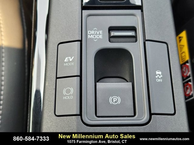 2024 Toyota Prius XLE