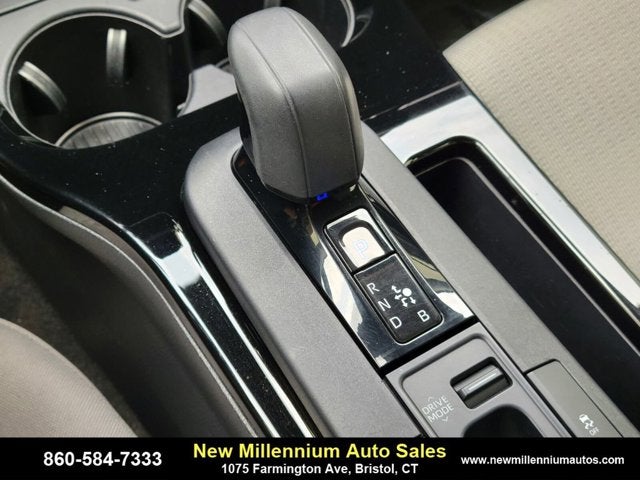 2023 Toyota Prius LE