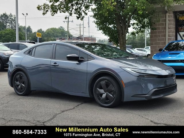 2023 Toyota Prius LE