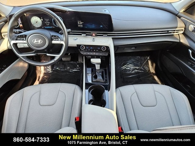 2024 Hyundai Elantra Limited