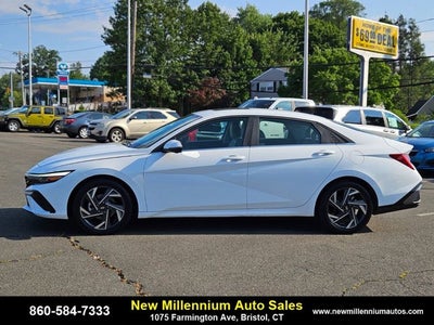 2024 Hyundai Elantra Limited