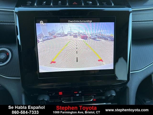 2023 Jeep Grand Cherokee Laredo