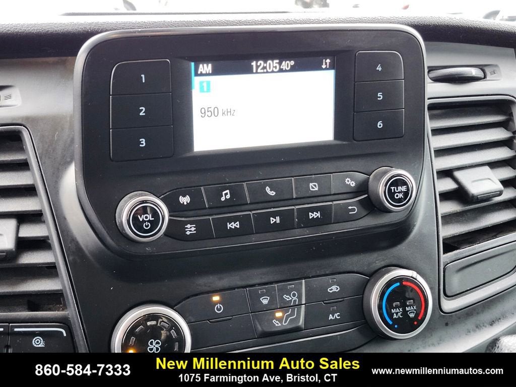 2022 Ford Transit Cutaway Base