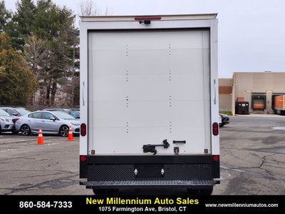 2022 Ford Transit Cutaway Base