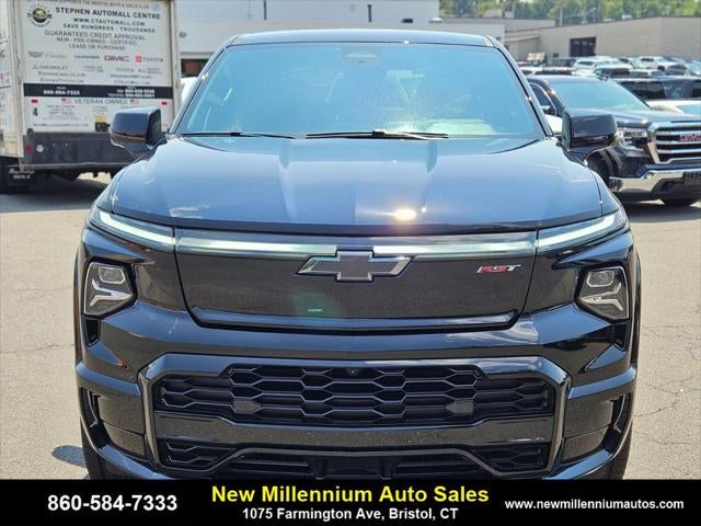 2024 Chevrolet Silverado EV RST