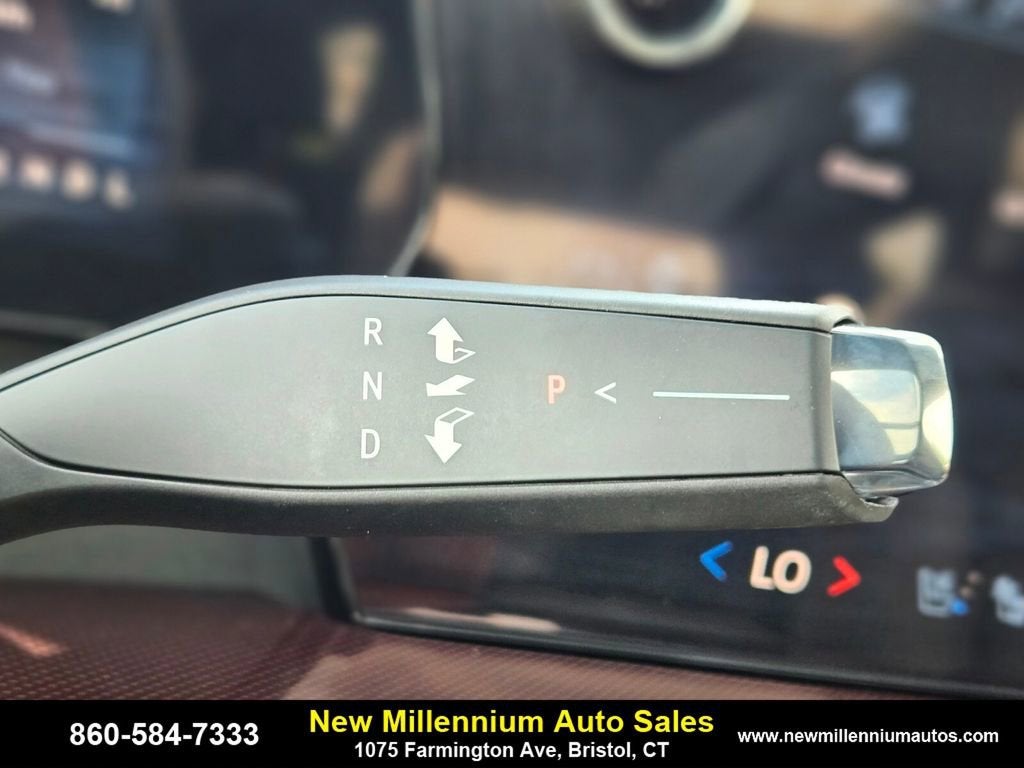 2025 Chevrolet Traverse AWD RS