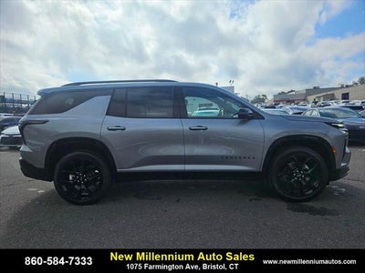 2025 Chevrolet Traverse AWD RS