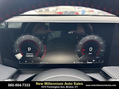 2025 Nissan Kicks SR