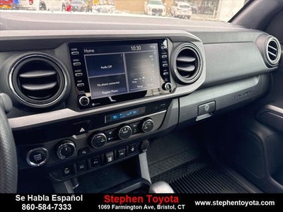 2022 Toyota Tacoma 4WD SR5