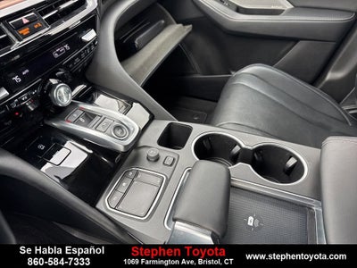 2022 Acura MDX w/Technology Package