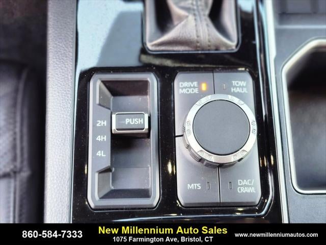 2022 Toyota Tundra 4WD SR5