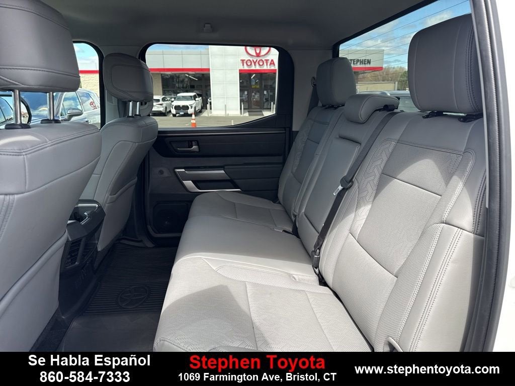 2022 Toyota Tundra 4WD SR5