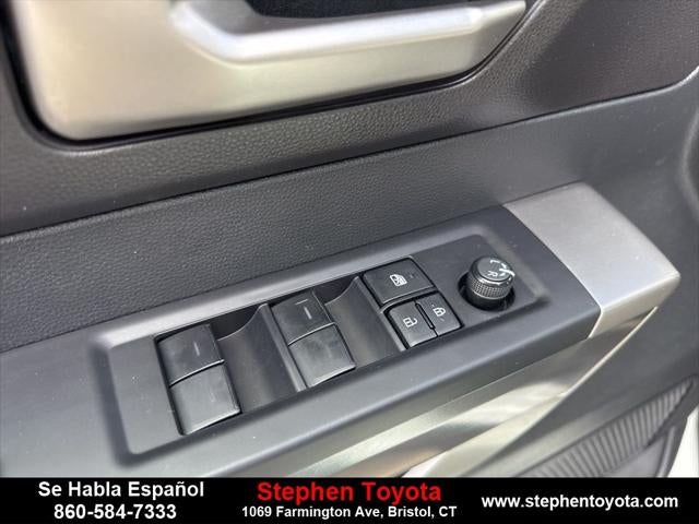 2022 Toyota Tundra 4WD SR5