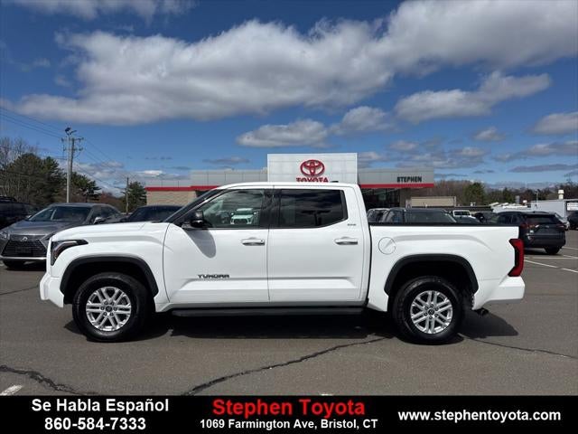 2022 Toyota Tundra 4WD SR5