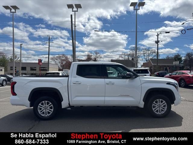 2022 Toyota Tundra 4WD SR5
