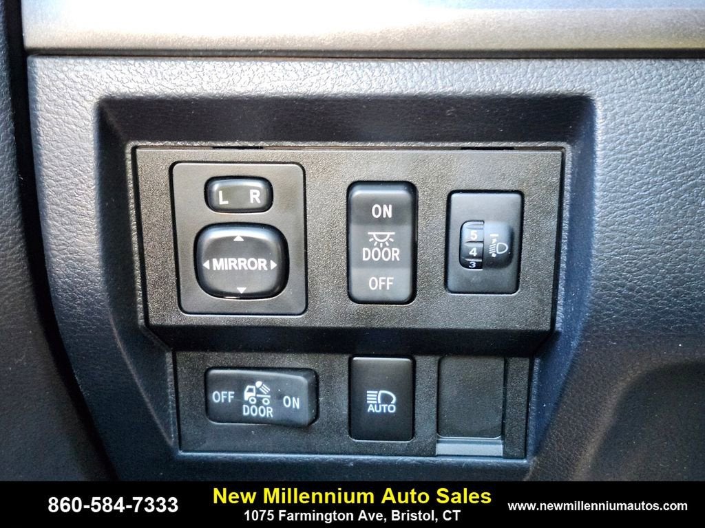 2018 Toyota Tundra 4WD SR5