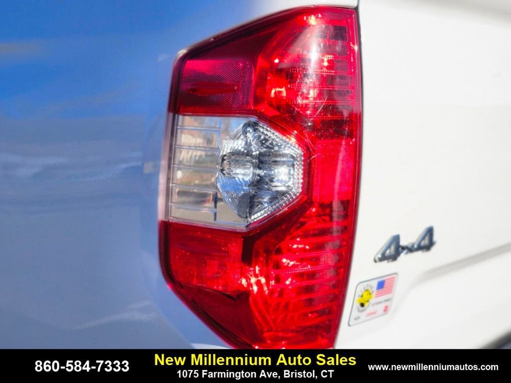 2018 Toyota Tundra 4WD SR5