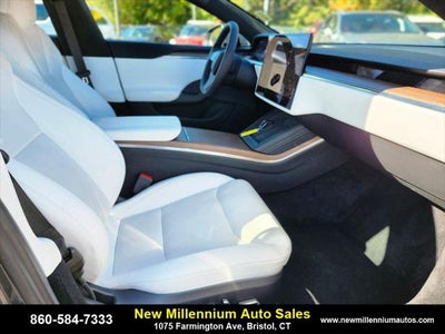 2022 Tesla Model S Base