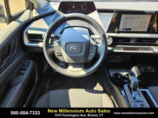 2024 Toyota Prius LE