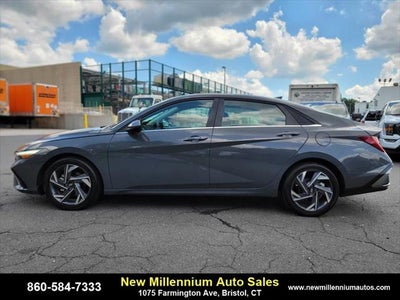 2025 Hyundai Elantra SEL Convenience