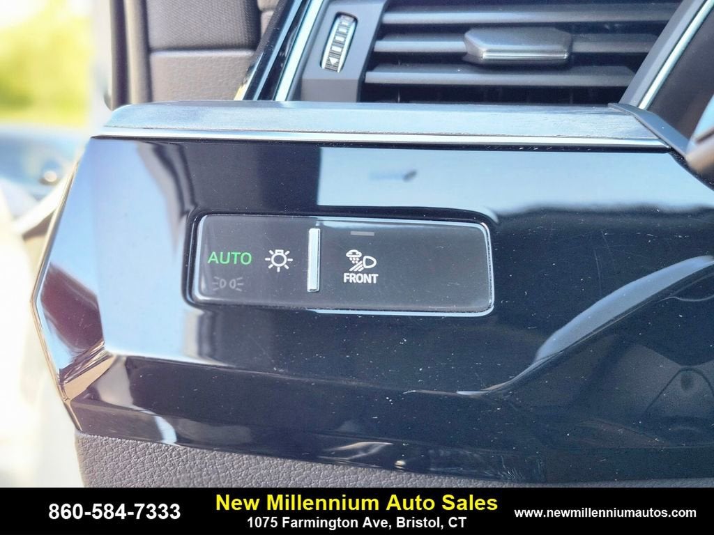 2024 Audi Q8 e-tron Sportback S line Prestige