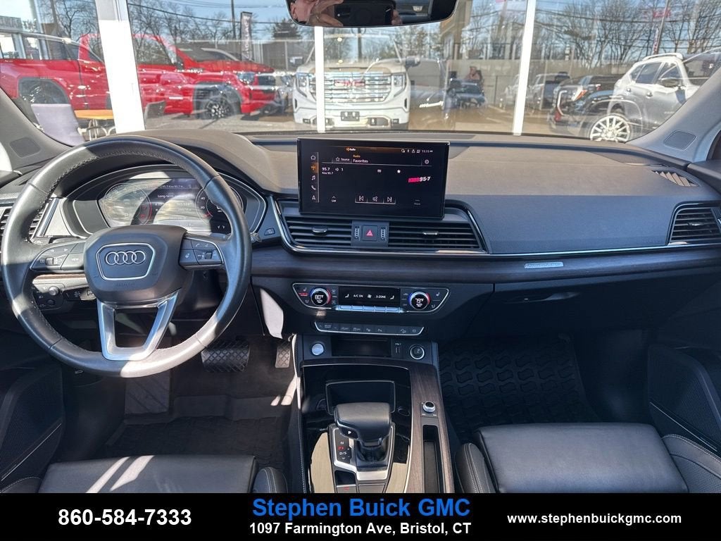 2023 Audi Q5 S line Prestige